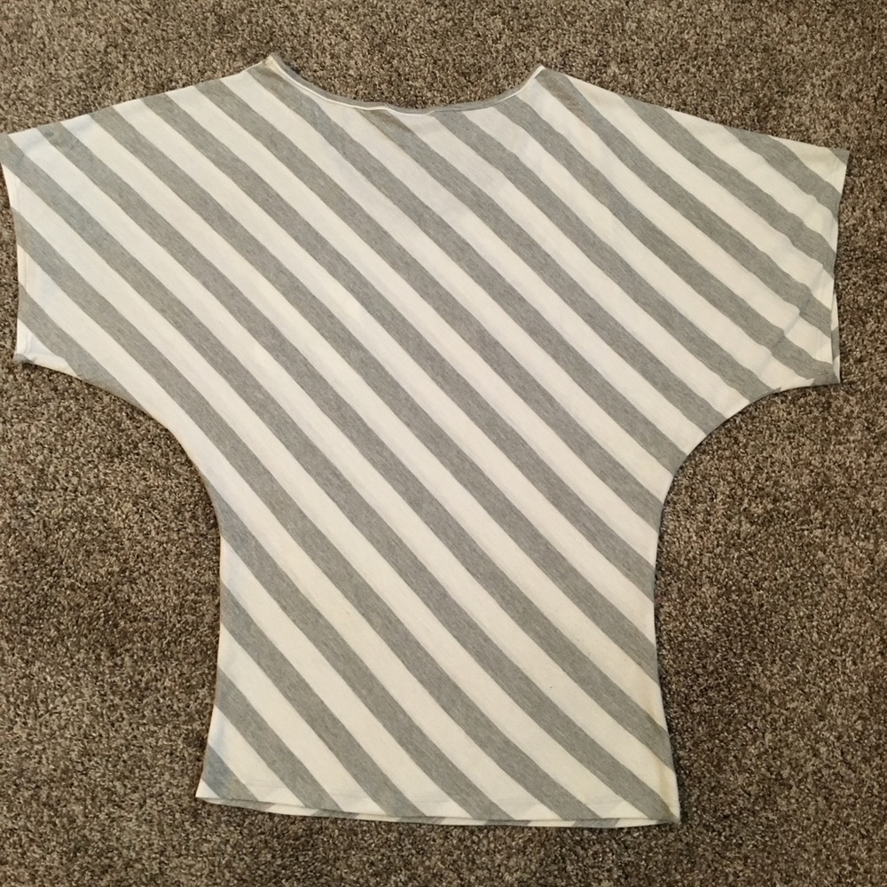 ⭐️10%OFF⭐️Candy rain flowy Stripped grey/white - Picture 4 of 7